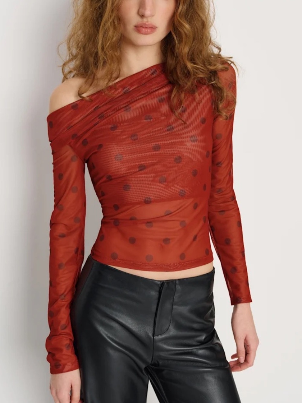Reformation Elio Knit Top in Hot To Dot